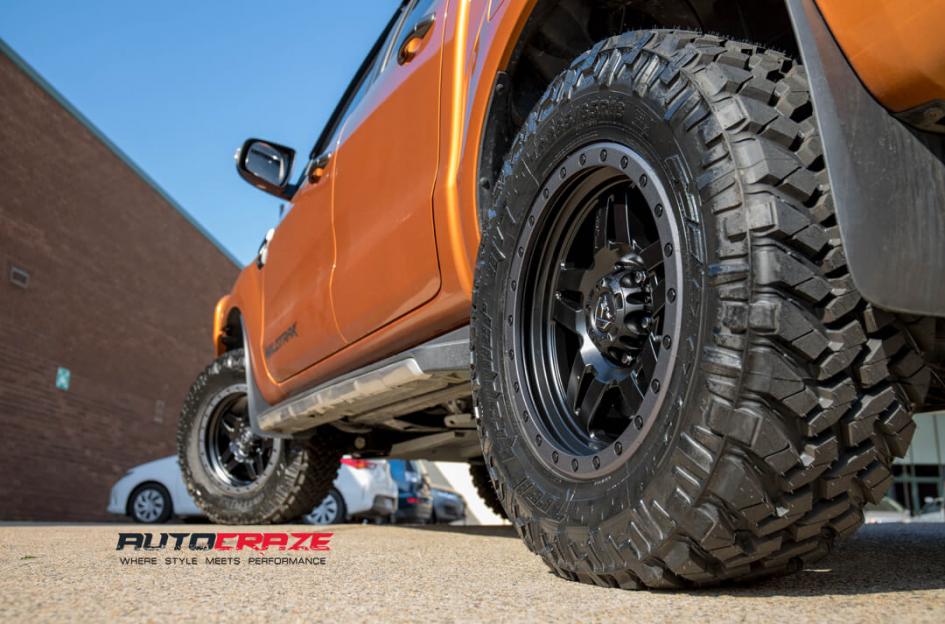 FORD RANGER ANZA MATTE BLACK WITH ANTHRACITE RING